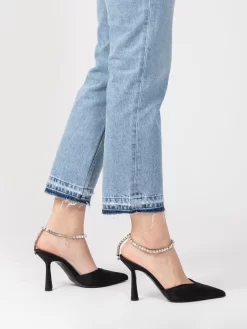 Chanel Emily Nere In Raso E Maxi Strass -Birkenstock Italia aldo castagna chanel emily nere in raso e maxi strass4