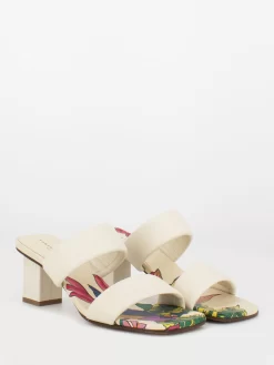 Sandali Ise In Nappa Cashmere Malibu