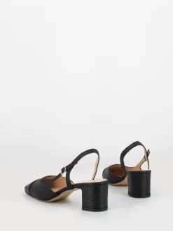 Chanel D’orsay Nere In Juta Con Punta In Nappa -Birkenstock Italia stimm chanel d orsay nere in juta con punta in nappa3