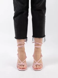 Sandali Cipria In Nappa Con Lacci