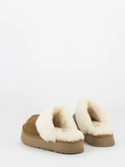 Ugg W Disquette Chestnut Bordo Montone -Birkenstock Italia ugg ciabatte disquette chestnut con bordo mon3 48c38fab 1eff 47a5 b555 97c8283dbf35